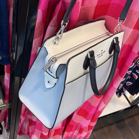 Kate Spade Madison Safiano Leather Medium Satchel Handbag
Platinum Gray
NWT - Picture 7 of 16